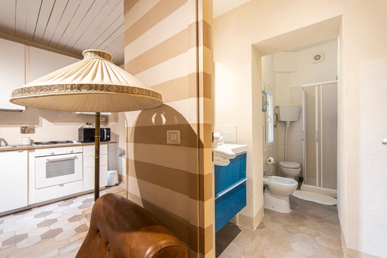 Reggio Center Lovely Apartments Реджо-нель-Емілія Екстер'єр фото