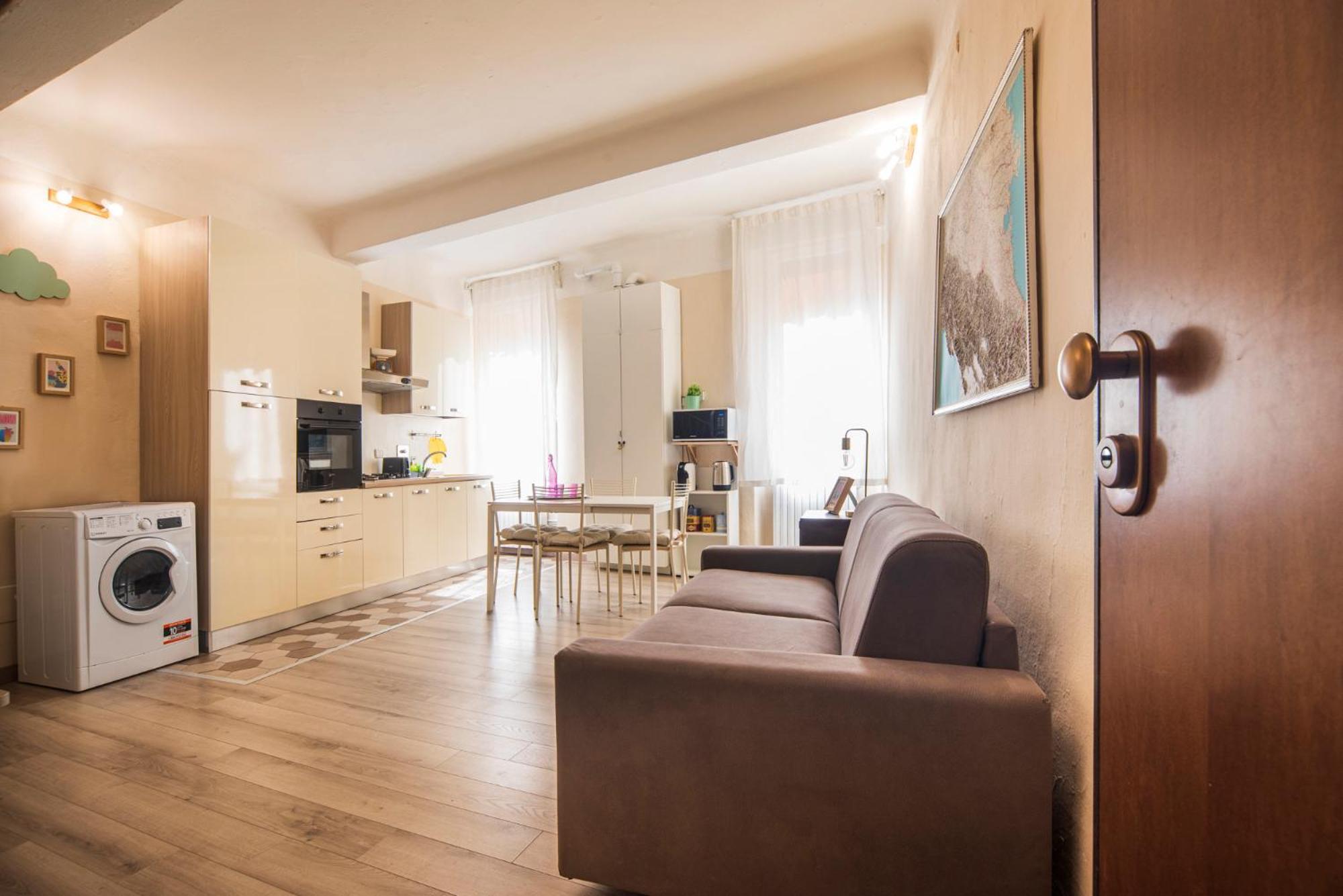 Reggio Center Lovely Apartments Реджо-нель-Емілія Екстер'єр фото